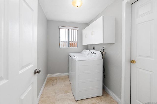 1571 Corte Daniel, Oceanside, CA 92056