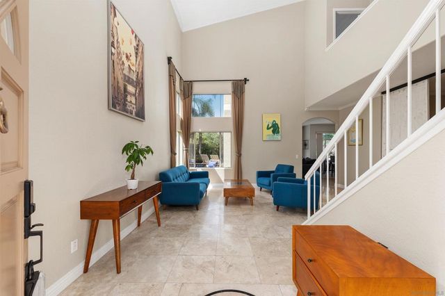 1571 Corte Daniel, Oceanside, CA 92056