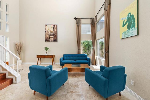 1571 Corte Daniel, Oceanside, CA 92056