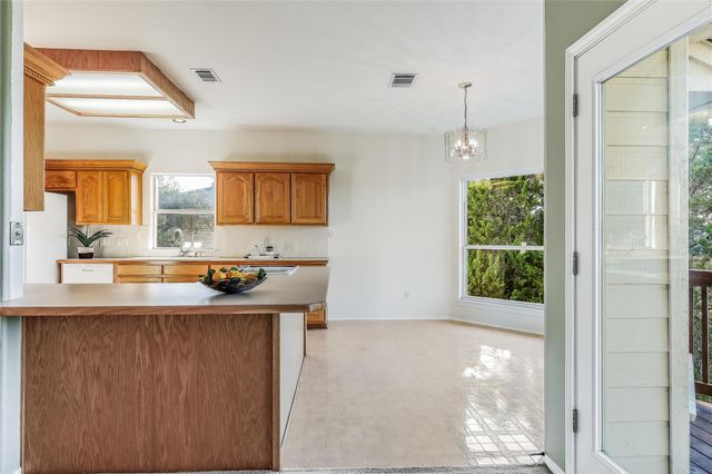 18906 Venture DR, Point Venture, TX 78645