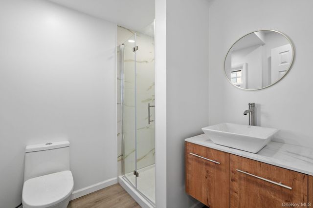 87 Winnikee Avenue, Poughkeepsie, NY 12601