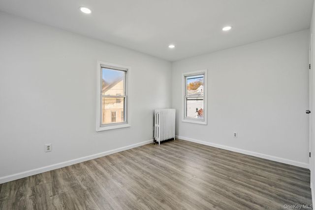 87 Winnikee Avenue, Poughkeepsie, NY 12601