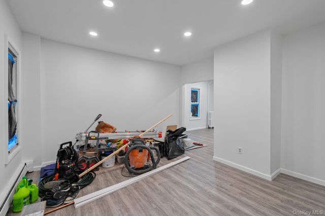 87 Winnikee Avenue, Poughkeepsie, NY 12601