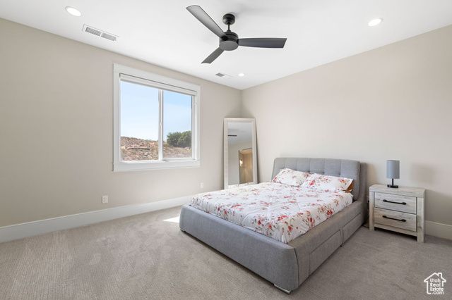 4370 S SECRETARIAT DR, Washington, UT 84780