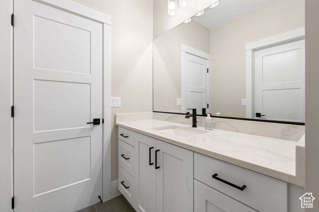 4370 S SECRETARIAT DR, Washington, UT 84780