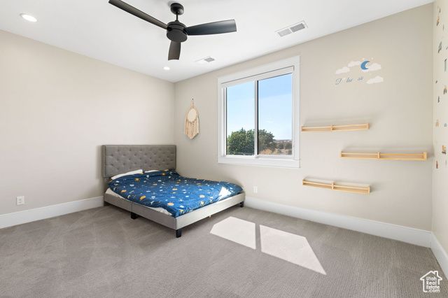 4370 S SECRETARIAT DR, Washington, UT 84780