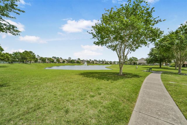 13615 Northpointe Ridge Lane, Cypress, TX 77429