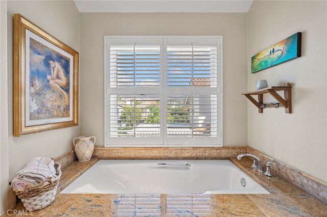 3 Snowdon, Rancho Santa Margarita, CA 92679