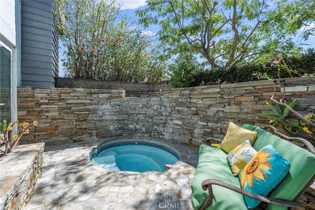 3 Snowdon, Rancho Santa Margarita, CA 92679