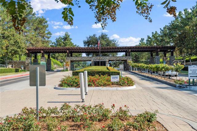 3 Snowdon, Rancho Santa Margarita, CA 92679