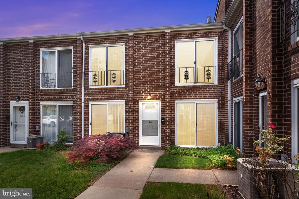 9001 RIDGE AVE #14, Philadelphia, PA 19128