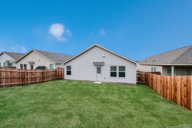 1019 Crenshaw Way, San Antonio, TX 78221