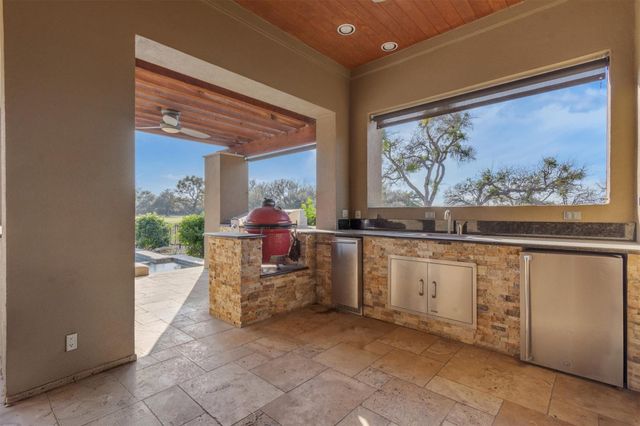 216 Cimarron Hills TRL E, Georgetown, TX 78628