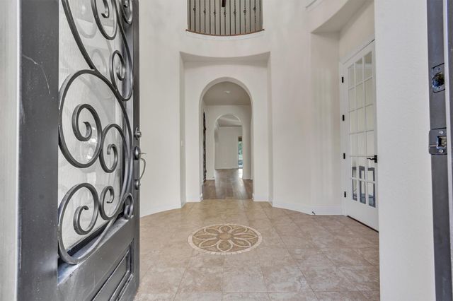 216 Cimarron Hills TRL E, Georgetown, TX 78628