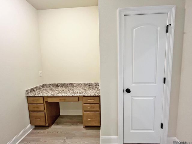 1574 Old Tucson Ave, Zachary, LA 70791