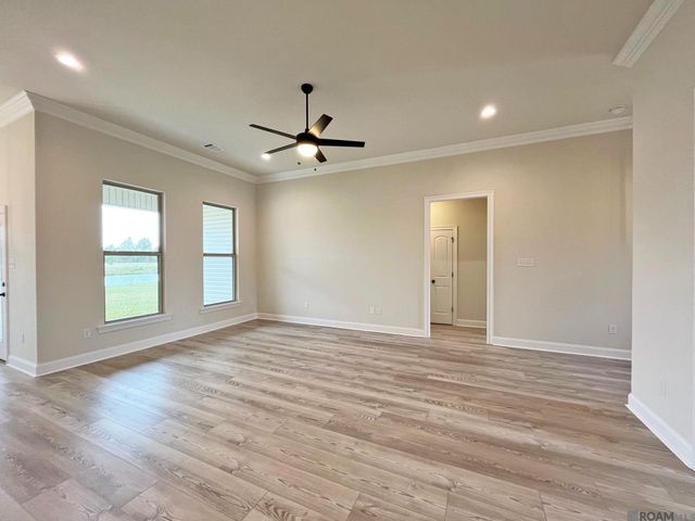 1574 Old Tucson Ave, Zachary, LA 70791