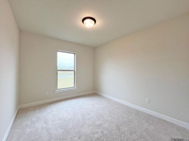 1574 Old Tucson Ave, Zachary, LA 70791