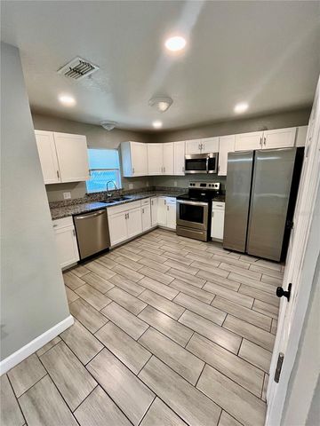 1705 3RD STREET NW A, Winter Haven, FL 33881