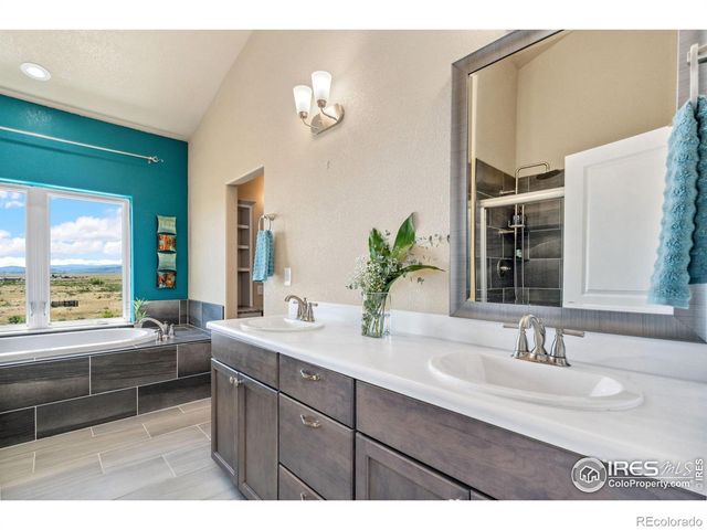 19672 Rawhide Flats Road, Wellington, CO 80549