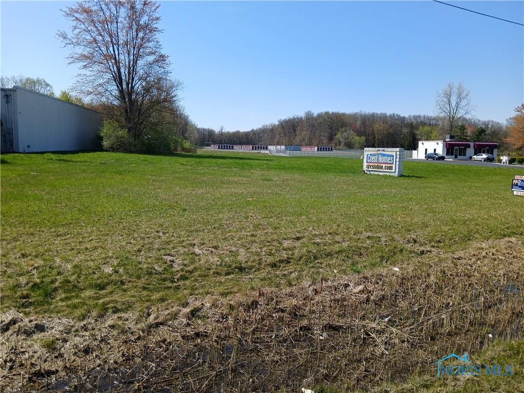 8939 Airport Hwy. Highway, Holland, OH 43528