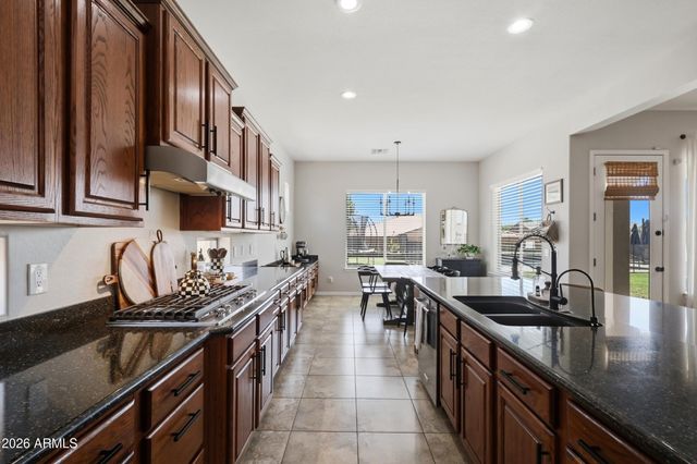 5125 N 194TH Drive, Litchfield Park, AZ 85340
