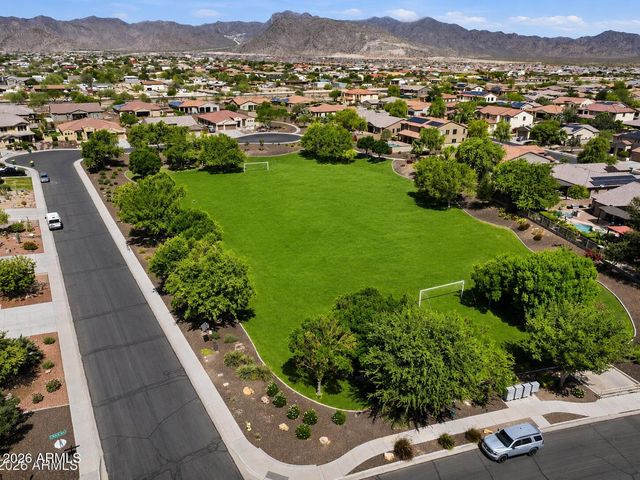 5125 N 194TH Drive, Litchfield Park, AZ 85340