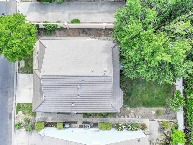 1720 Jubilee Dr, Brentwood, CA 94513