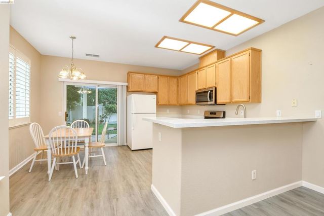 1720 Jubilee Dr, Brentwood, CA 94513