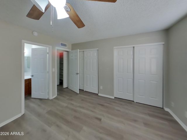 6826 W CHOLLA Street, Peoria, AZ 85345