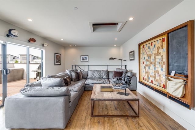 5907 Lindell Avenue A, Dallas, TX 75206