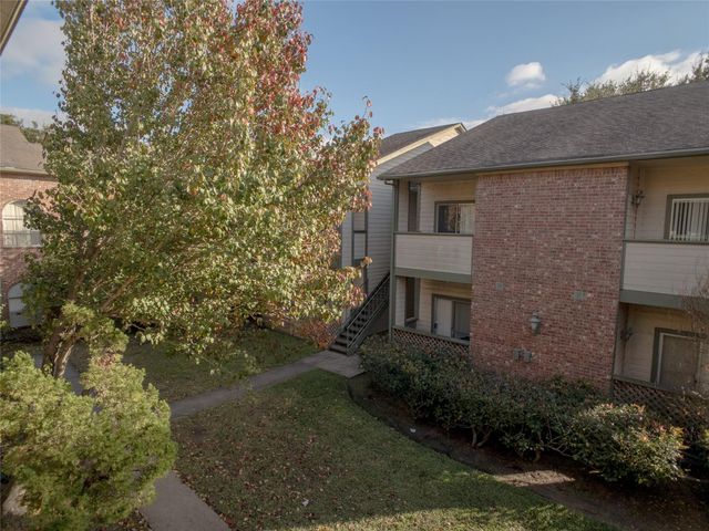 6500 Harbor Town Drive 2806, Houston, TX 77036