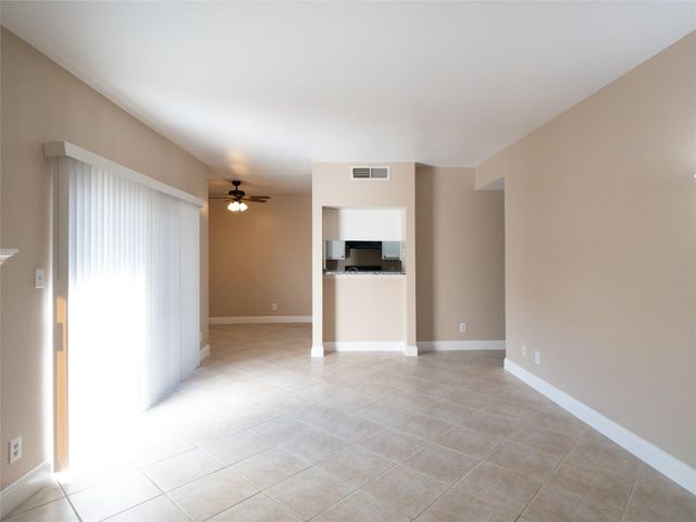 6500 Harbor Town Drive 2806, Houston, TX 77036