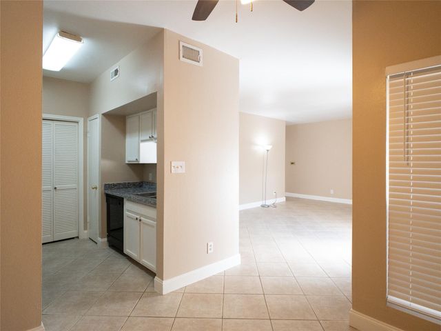 6500 Harbor Town Drive 2806, Houston, TX 77036