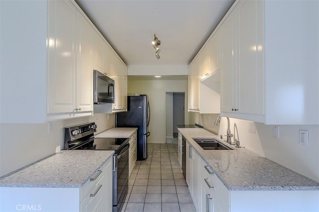 5950 Buckingham 410, Culver City, CA 90230 — exterior