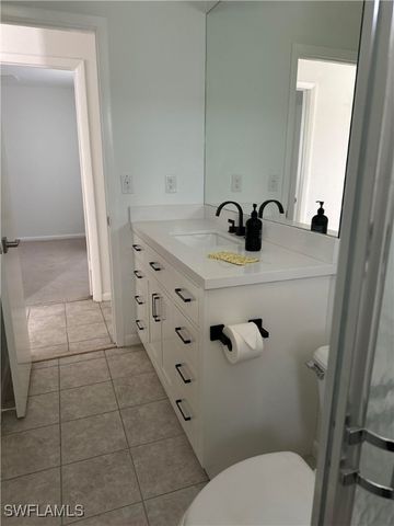 844 106th AVE N, Naples, FL 34108