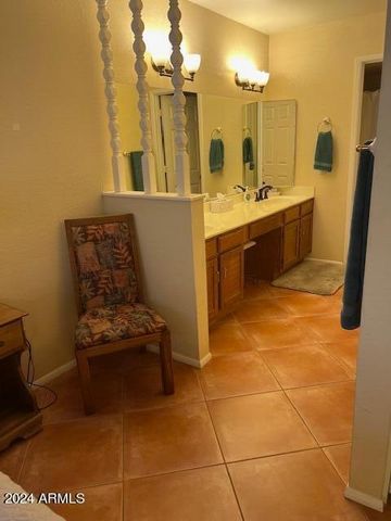 4541 E Shomi Str Street, Phoenix, AZ 85044