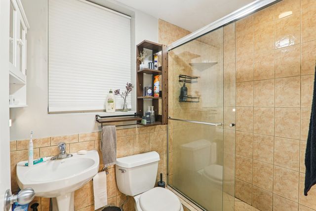 2403 W Lexington Street 3, Chicago, IL 60612