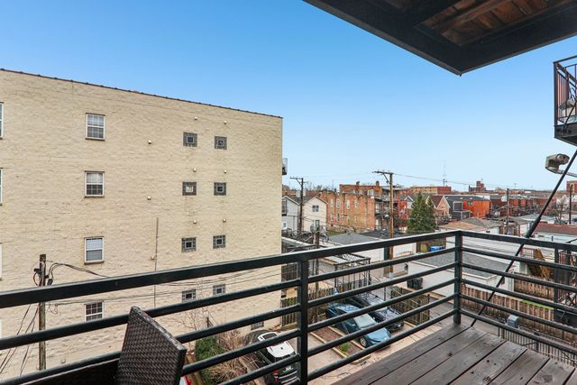2403 W Lexington Street 3, Chicago, IL 60612