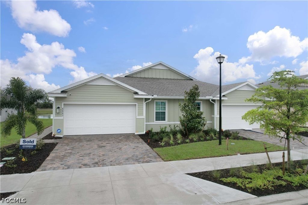 44442 Palm Frond DR, Punta Gorda, FL 33982