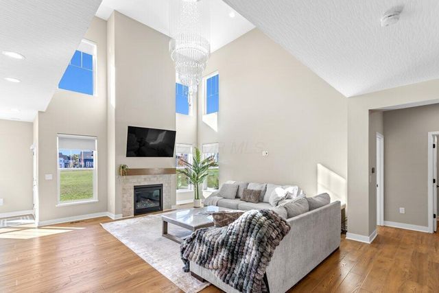 10855 Bellflower Drive, Plain City, OH 43064