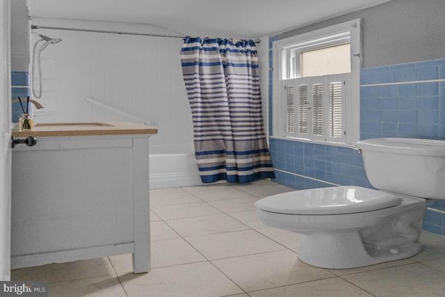 210 KUSER RD, Hamilton, NJ 08619