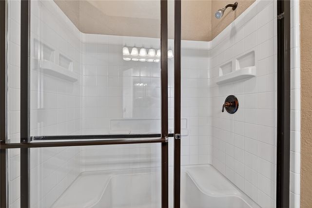 8 Sherman Drive, Bella Vista, AR 72715