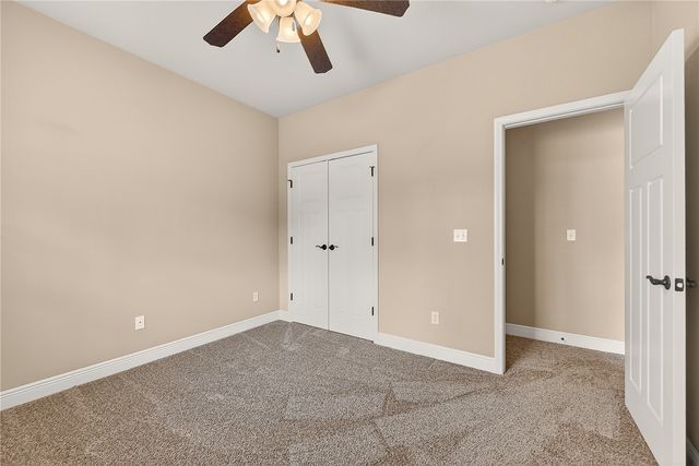 8 Sherman Drive, Bella Vista, AR 72715