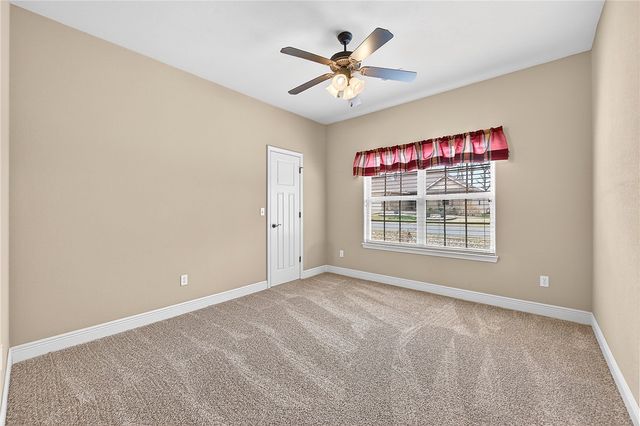 8 Sherman Drive, Bella Vista, AR 72715