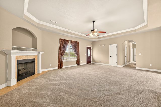 8 Sherman Drive, Bella Vista, AR 72715