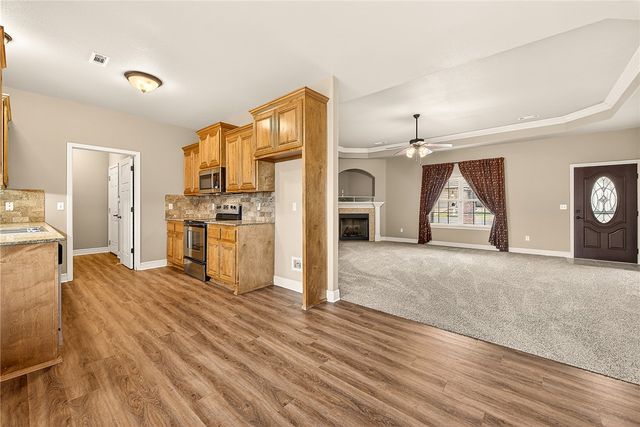 8 Sherman Drive, Bella Vista, AR 72715