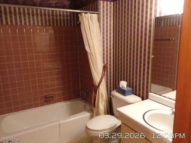 2775 Shady Lake Drive, Vermilion, OH 44089