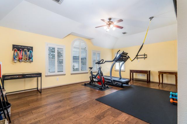 28307 Shining Creek Lane, Spring, TX 77386