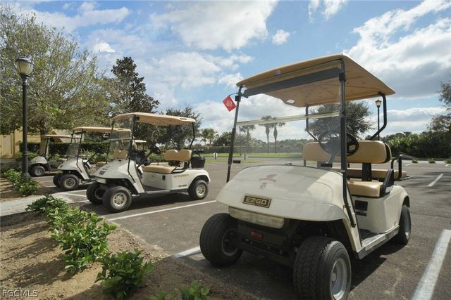 10514 Bella Vista DR, Fort Myers, FL 33913