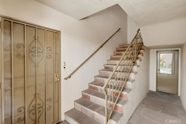 2060 E 3rd, Long Beach, CA 90814